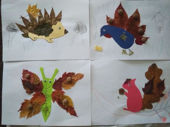 Kolaż z czterech zdjęć obrazków, wykonanych na białych kartkach z kolorowych liści oraz papierowych szablonów, przedstawiających kolejno: jeża, pawia, motyla i wiewiórkę